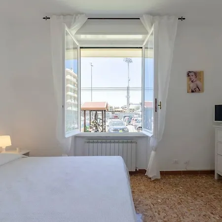 Altido Couzy Flat In * Chiavari