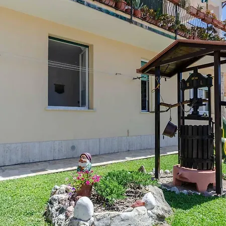 Altido Couzy Flat In * Chiavari